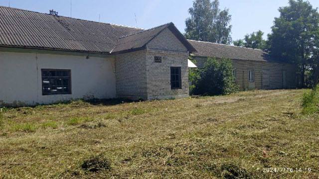 Рекорд года: за здание в Барановичах 14 участников взвинтили цену в 2800 раз