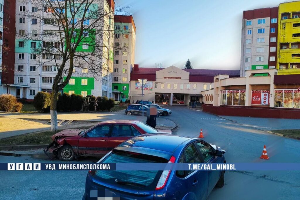 В Жодино 81-летняя водитель «Форда» столкнулась с «Ауди» на встречке