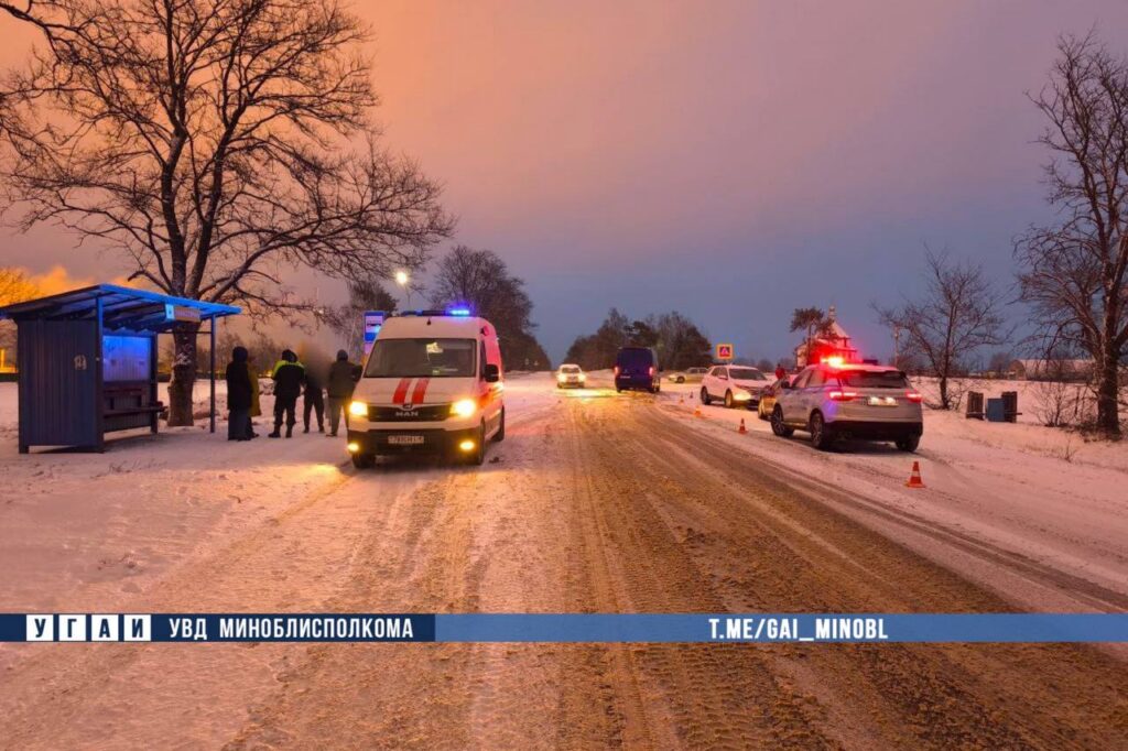 Пешеход попал под колеса Chevrolet на 32 км трассы Смолевичи-Негорелое