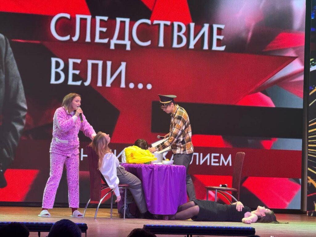 Пока лайки падают, как снег: о чём грустит, грезит и хохочет березинская молодёжь в ожидании чуда