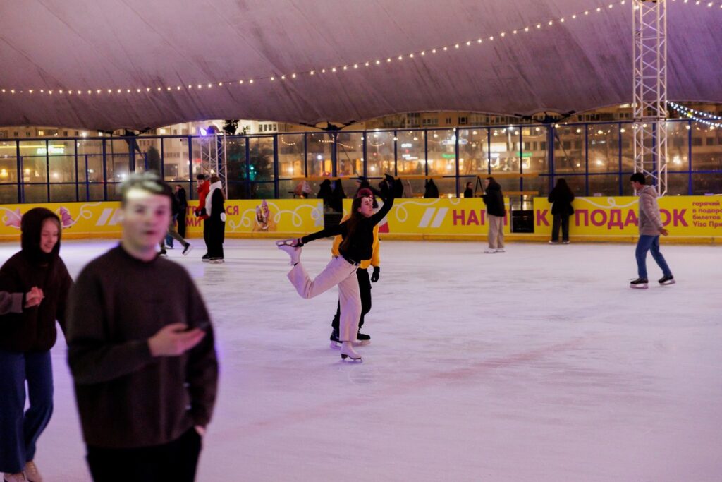 В Минске открылся каток с бесплатным входом по вторникам — где он находится