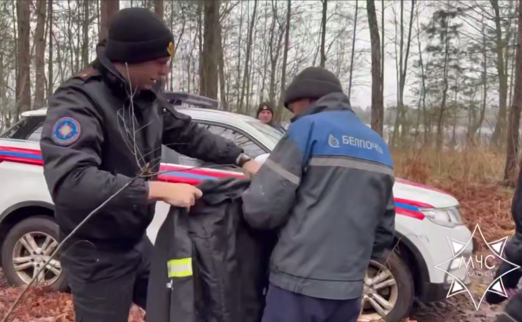 Житель Червенского района провел две ночи в лесу ― его искали более 150 человек