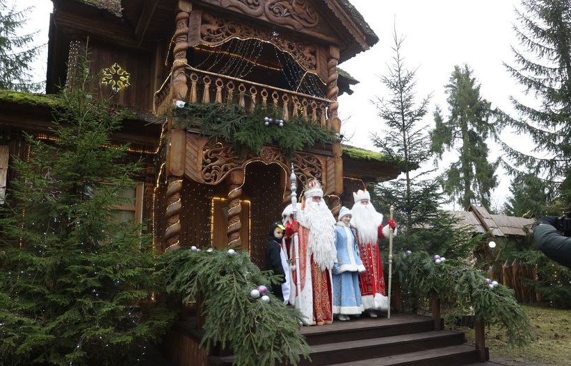 Белорусский Дед Мороз рассказал, что загадывают дети и взрослые на Новый год — и это не деньги