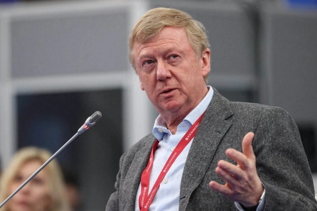 Арест счетов и иск на 11,9 млрд: что происходит с делом Чубайса