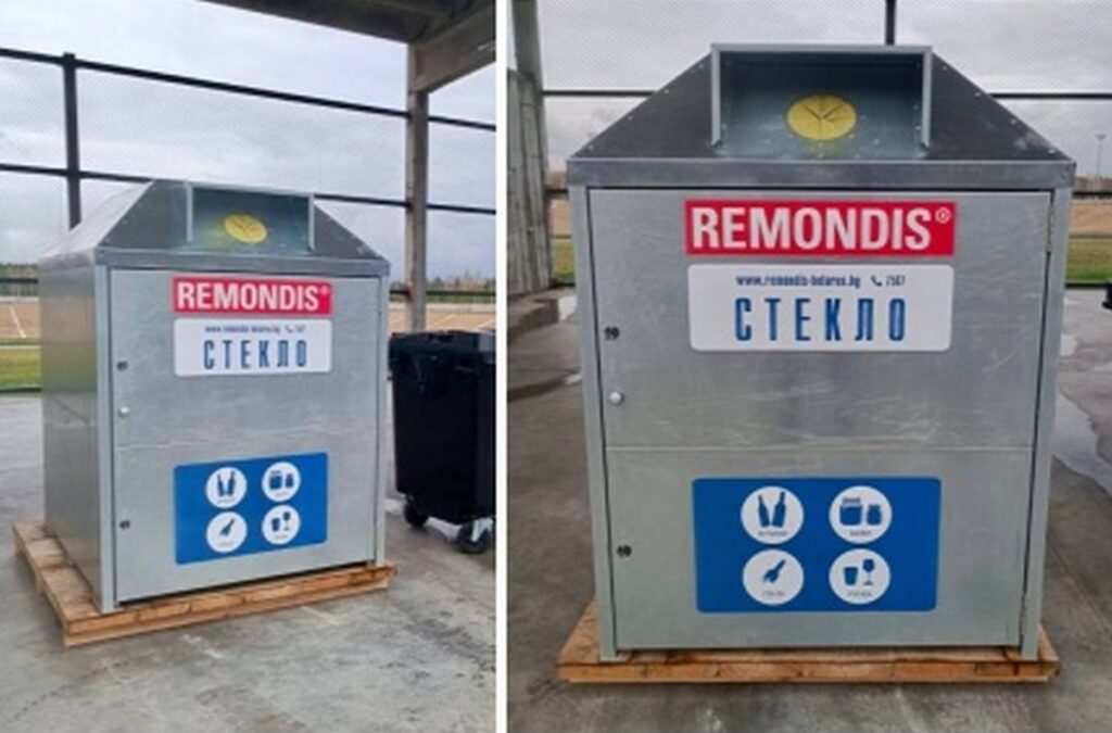 В Минске устанавливают антивандальные контейнеры для стекла