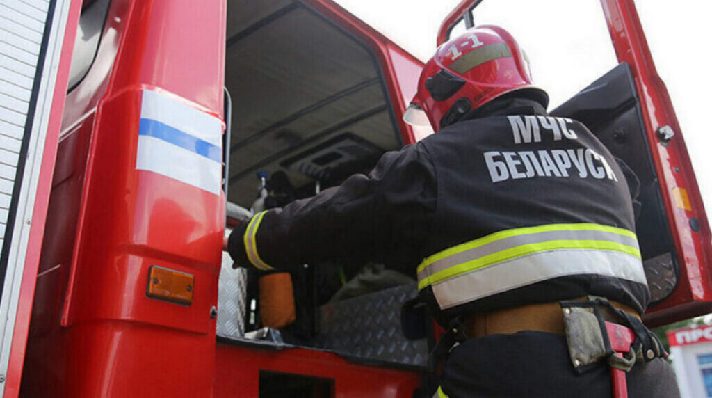 В Борисовском районе горела квартира