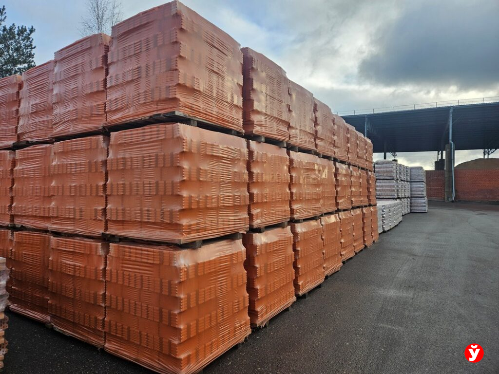 Купите кирпич — получите проект дома бесплатно. Что ещё предлагает керамический завод в Радошковичах