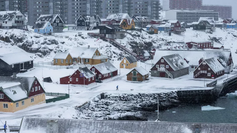 Миллиардный чек против 290 боеголовок — как Гренландия и Трамп раскачали европейский ядерный матрас