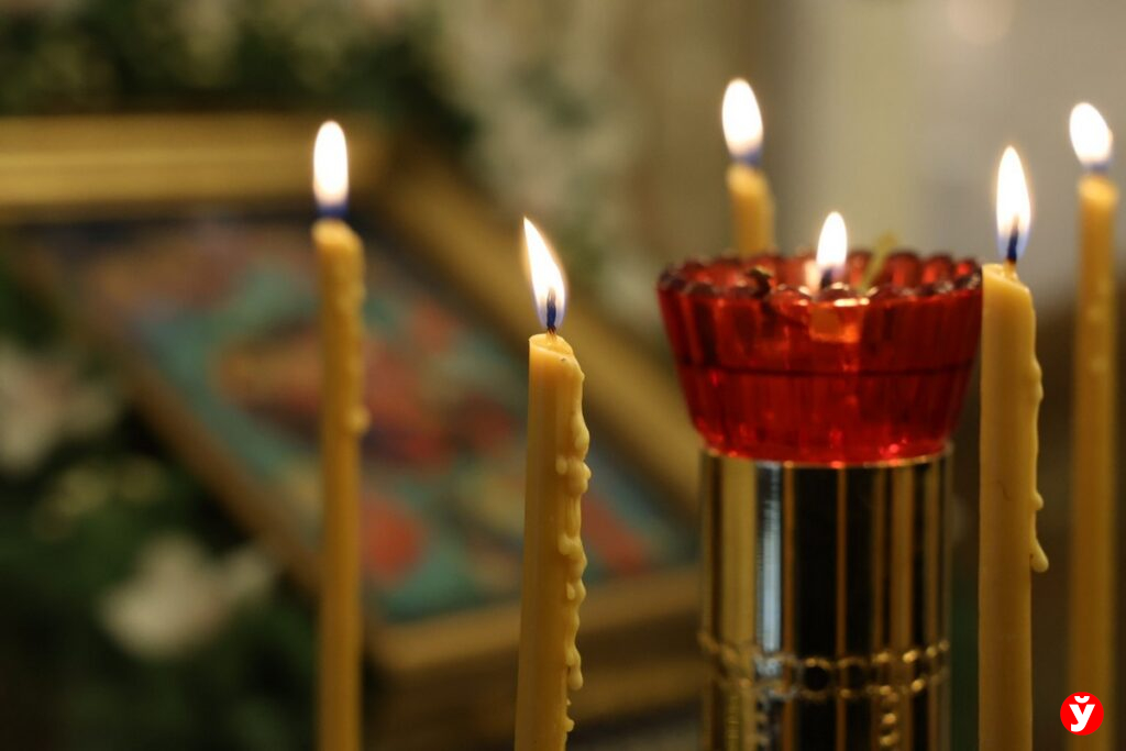 «Злобная сила» против «Божьей»: Азарёнок о духовной войне в день Рождества