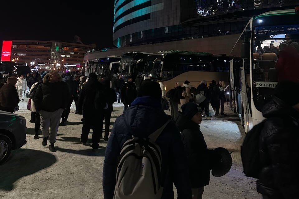 15 автобусов и почти 1500 человек — белорусы массово едут болеть за «Динамо» в Москву