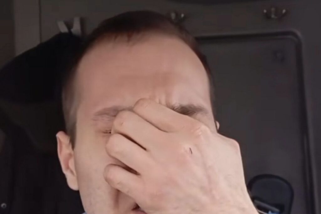 Водитель автобуса из Беларуси слезно обратился к пассажирам — что его обидело?