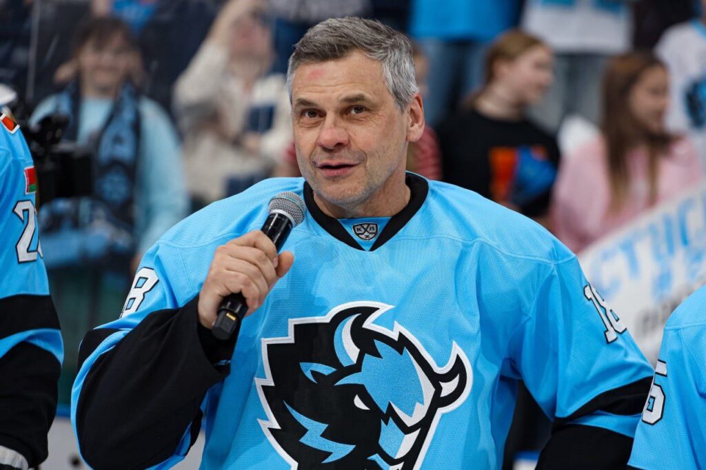 «Да что вы знаете об эмоциональности»: Дмитрий Квартальнов расскажет