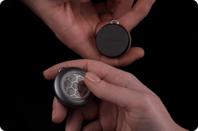 Алкотестеры все. Представлен первый в мире сенсорный детектор алкоголя