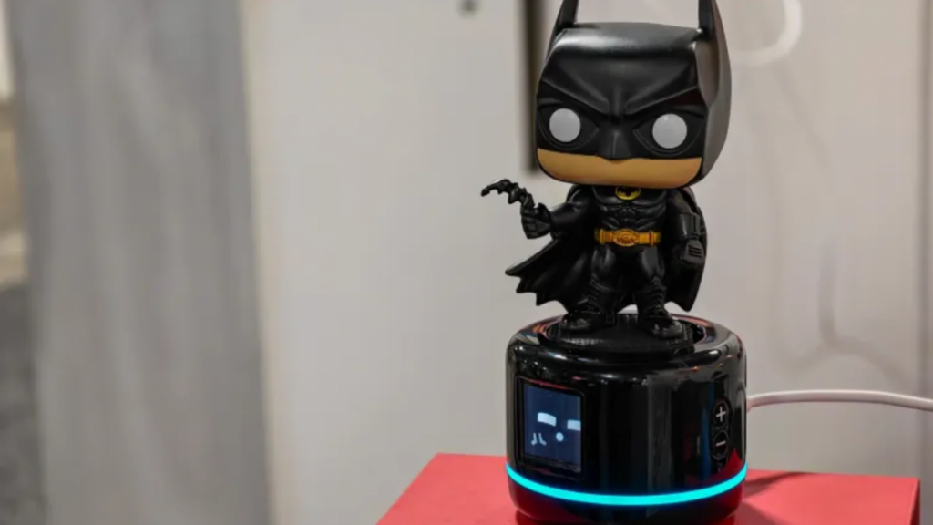 Говорящие фигурки Дарта Вейдера и Эйнштейна показали на международной выставке электроники