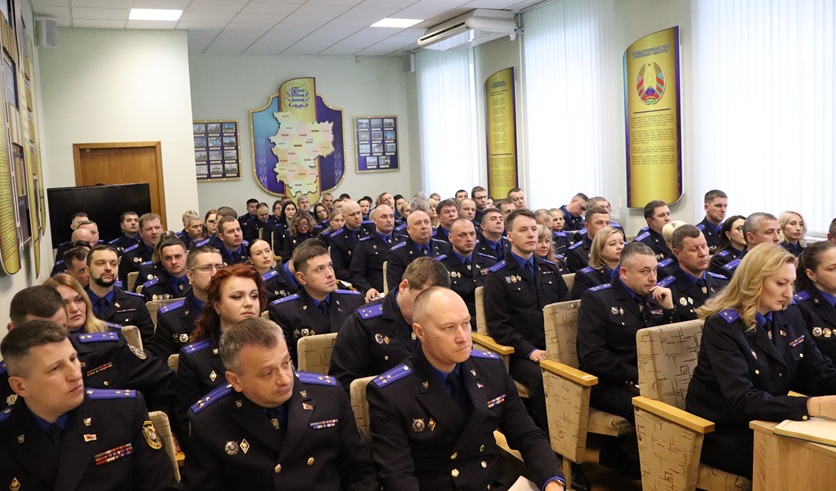 следователи