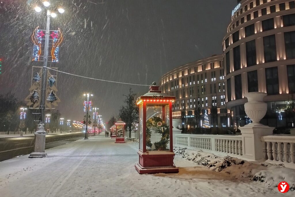 Жители столичной Цнянки остались без света — энергетики устраняют последствия снегопада