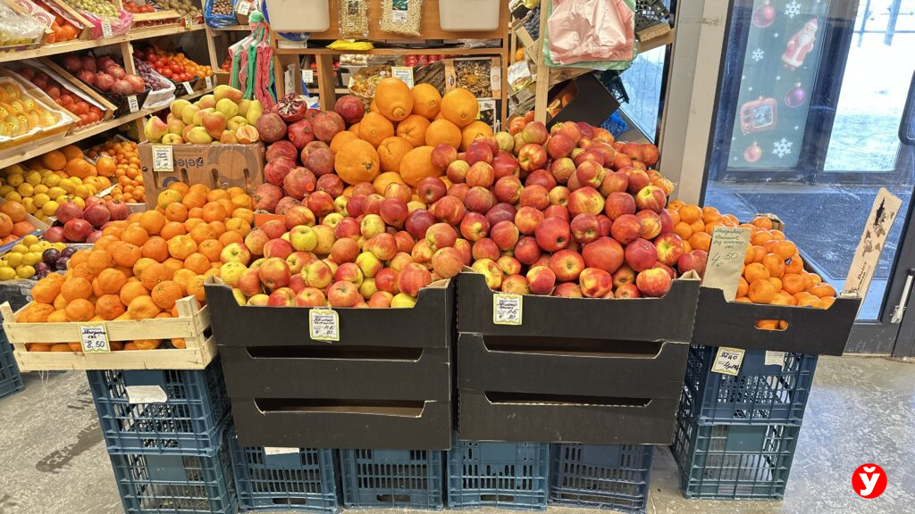 МАРТ проверил более 150 магазинов: цены на овощи в норме, но на Минщине есть нарушения