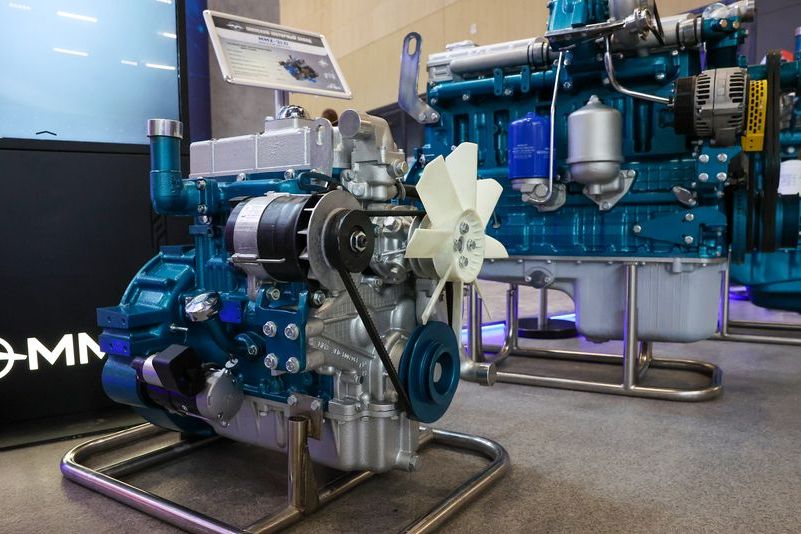 «Можешь с американцами»: Лукашенко о сотрудничестве Минского моторного завода с США