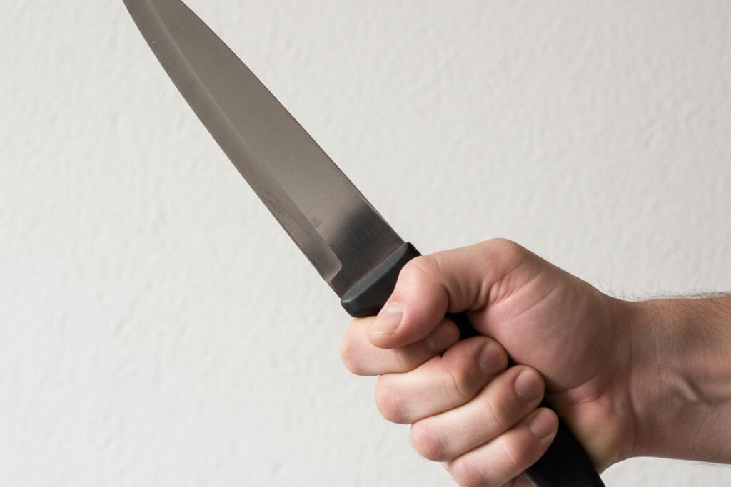 Жестокое убийство в Минске: мужчина нанёс  39 ударов ножом своей знакомой