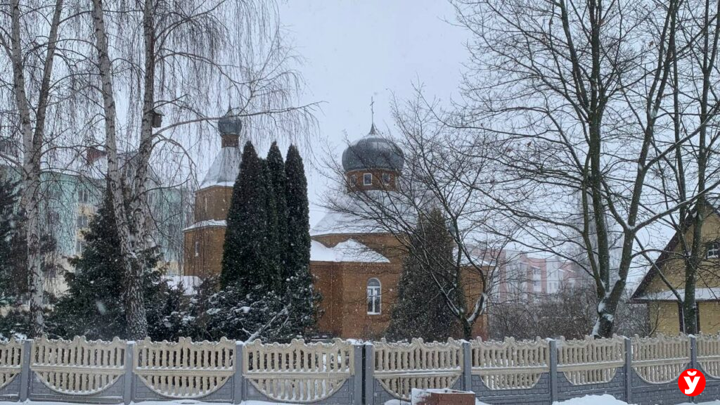 «Напророчила Ивана, а вышла замуж за Виктора». Священник рассказал, как церковь относится к гаданию