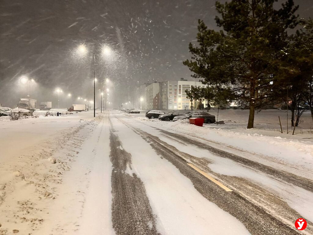 Началось — аномальный снегопад накрыл Минщину, введен план «Погода»