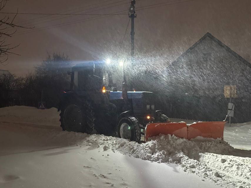 Коммунальщики Минской области во время циклона «Улли» работают круглосуточно