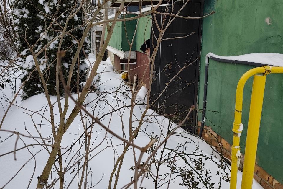 Логойские милиционеры вытащили 90-летнего пенсионера из снежного плена