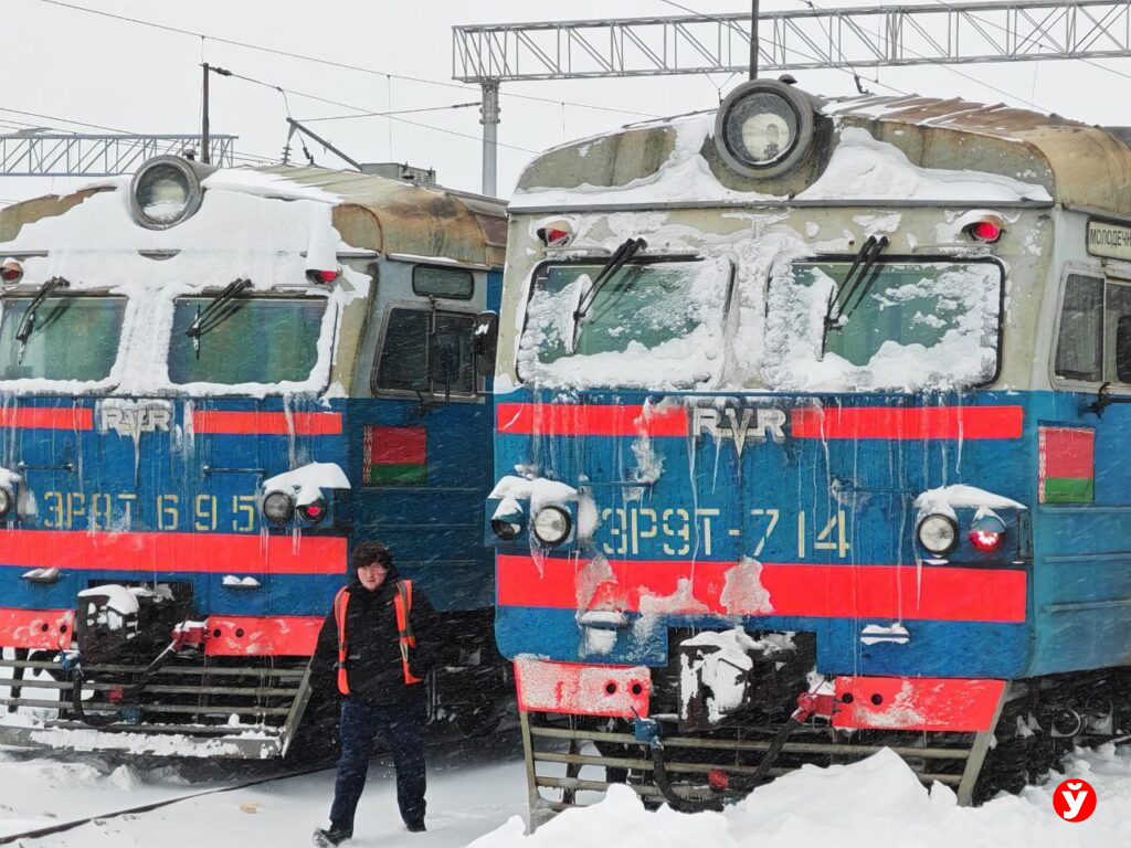 Поезд Полоцк — Бигосово задерживается на час