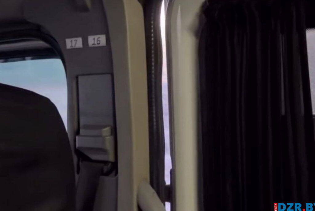 Маршрутка в мороз ехала в Минск с незакрытой дверью — ее сняли с рейса