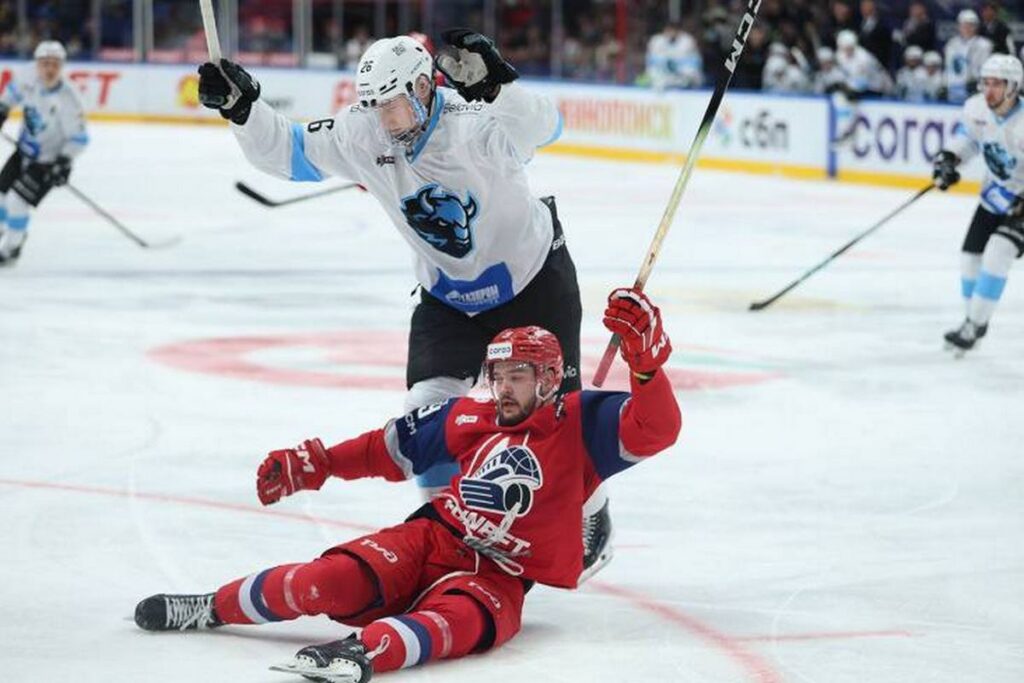 Битва равных в Ярославле: Минское «Динамо» обидно уступает