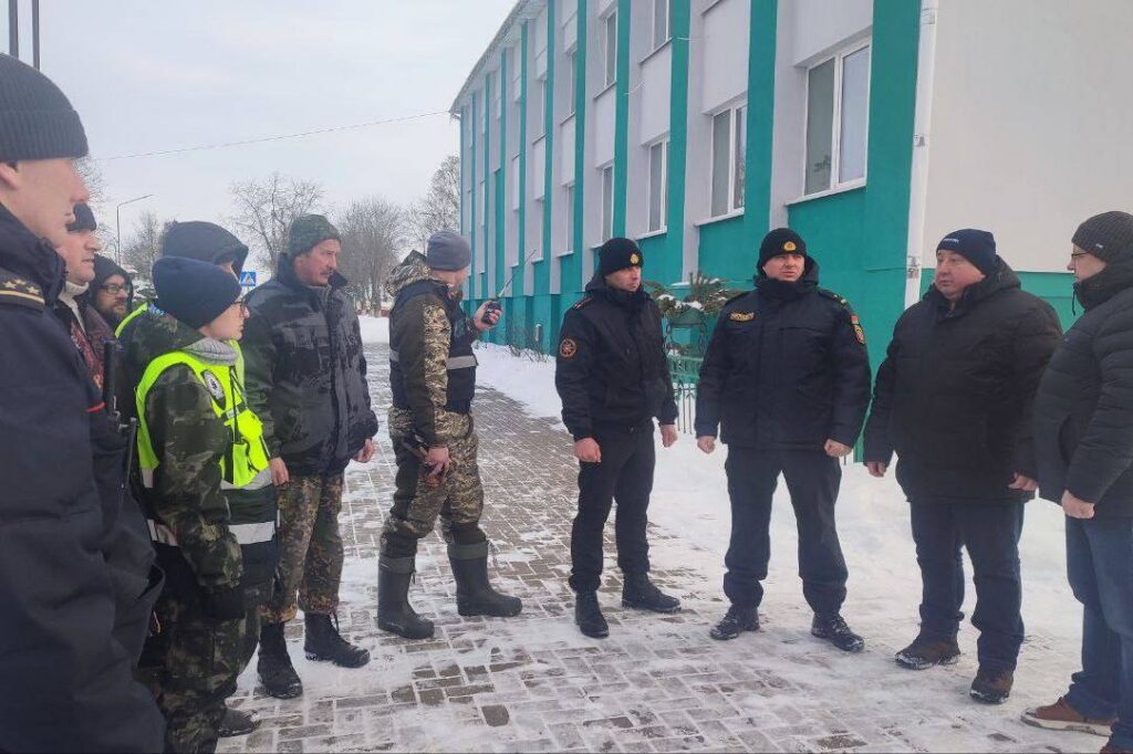 В Брестской области более 100 человек четвертый день ищут пропавшего подростка