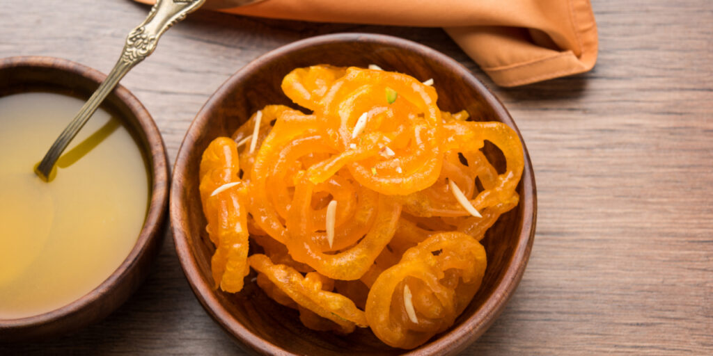 Оранжевое трио: 3 рецепта, которые изменят ваше представление о монохромной кухне