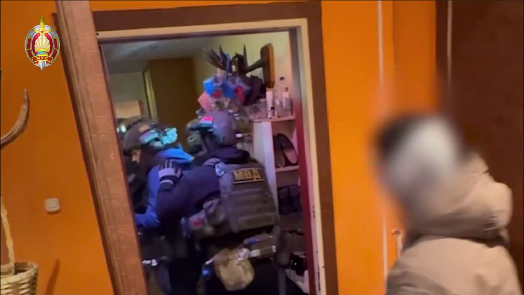 В Минске раскрыли канал незаконной миграции из Средней Азии — установлено более 100 «клиентов»