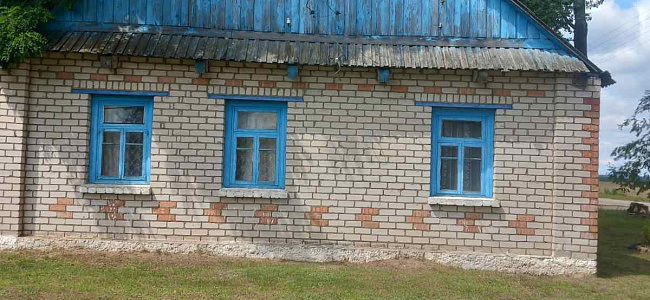 В Клецком районе продают сельский клуб: здание с землей можно купить дешевле 18 тысяч