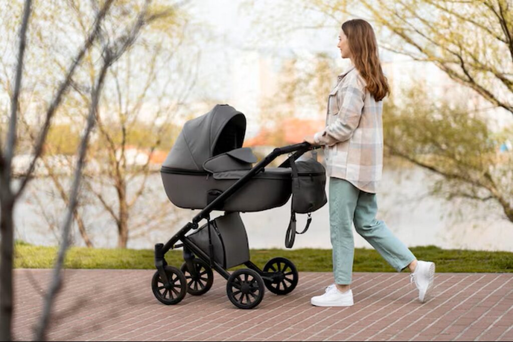 Молодым мамам в Минске выплатят почти тысячу рублей — кому положена поддержка