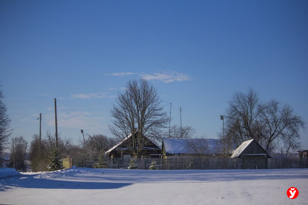 Одинокие пожилые сельчане могут переехать в дома‑зимовки — как туда попасть
