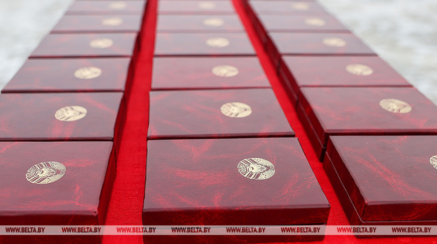 32 представителя различных сфер деятельности удостоены госнаград