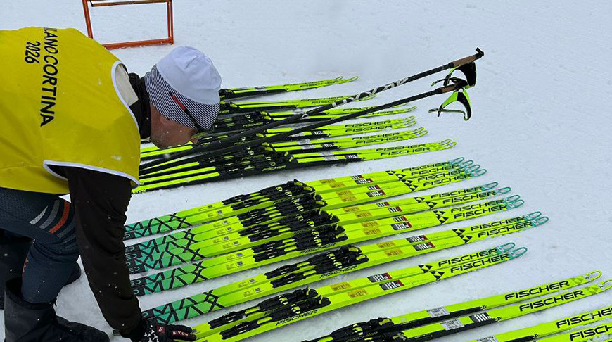 Белорусский тренер показал закулисье подготовки лыж перед Олимпиадой — от чего зависит скольжение