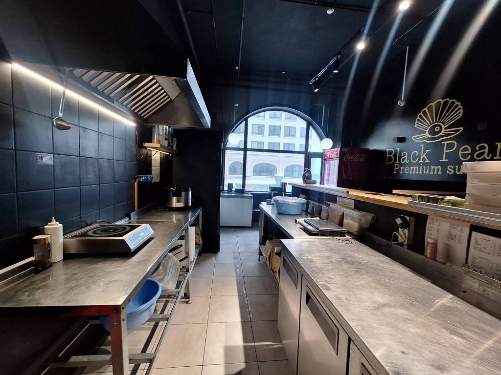 В Минске продают прибыльную доставку суши в шаге от Dana Mall