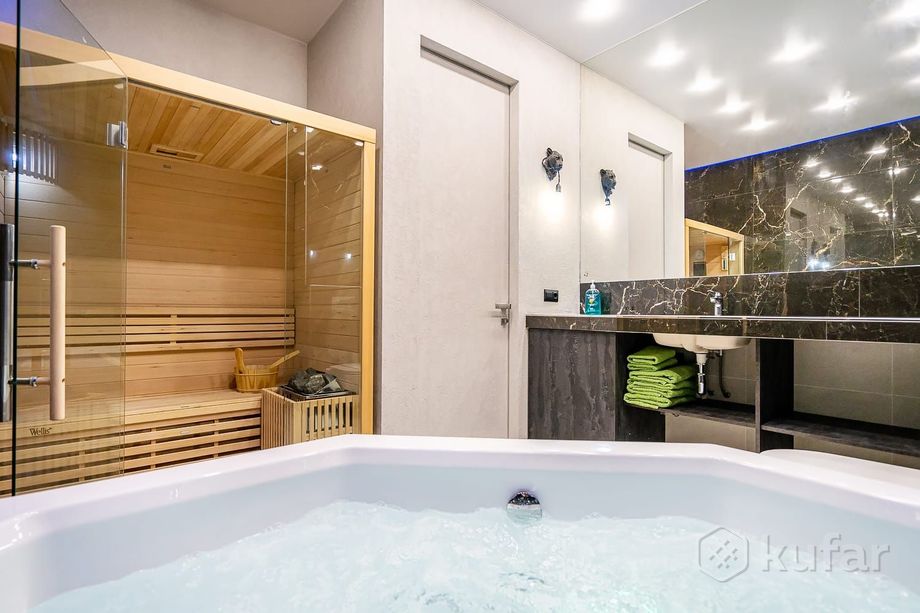 Спа без выхода из дома: нашли квартиру в Минске с джакузи и сауной