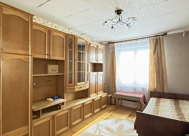 В Минске сдают квартиру с комнатой на балконе. Цена приятно удивляет