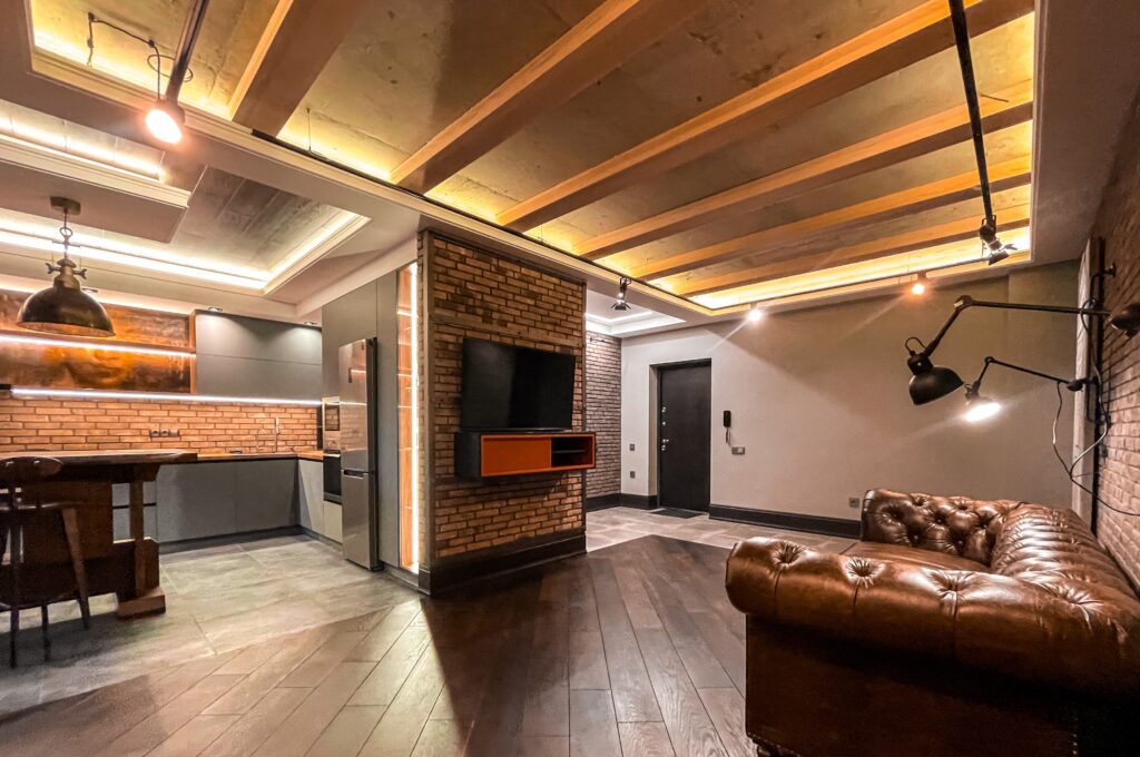 В Минске сдают «английскую квартиру Томаса Шелби» за 1,3 тысячи долларов