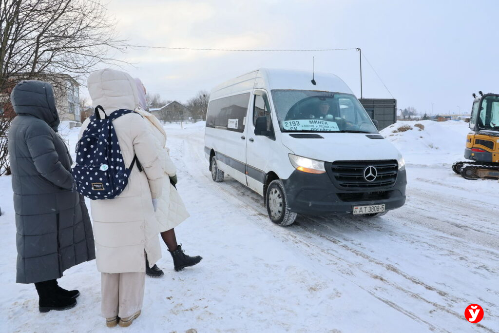 Отправление в 6:40 каждый день. Кушнаренко вернул жителям Логойского района прямые рейсы до Минска