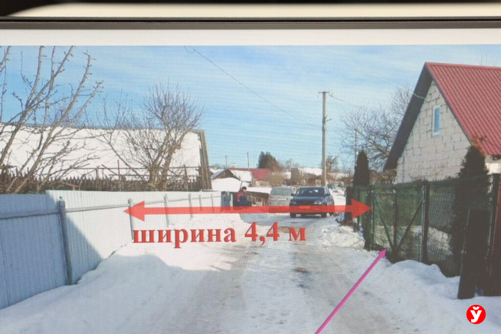 Препятствий для заезда нет: Кушнаренко лично выехал на место и разрешил спор воложинских соседей