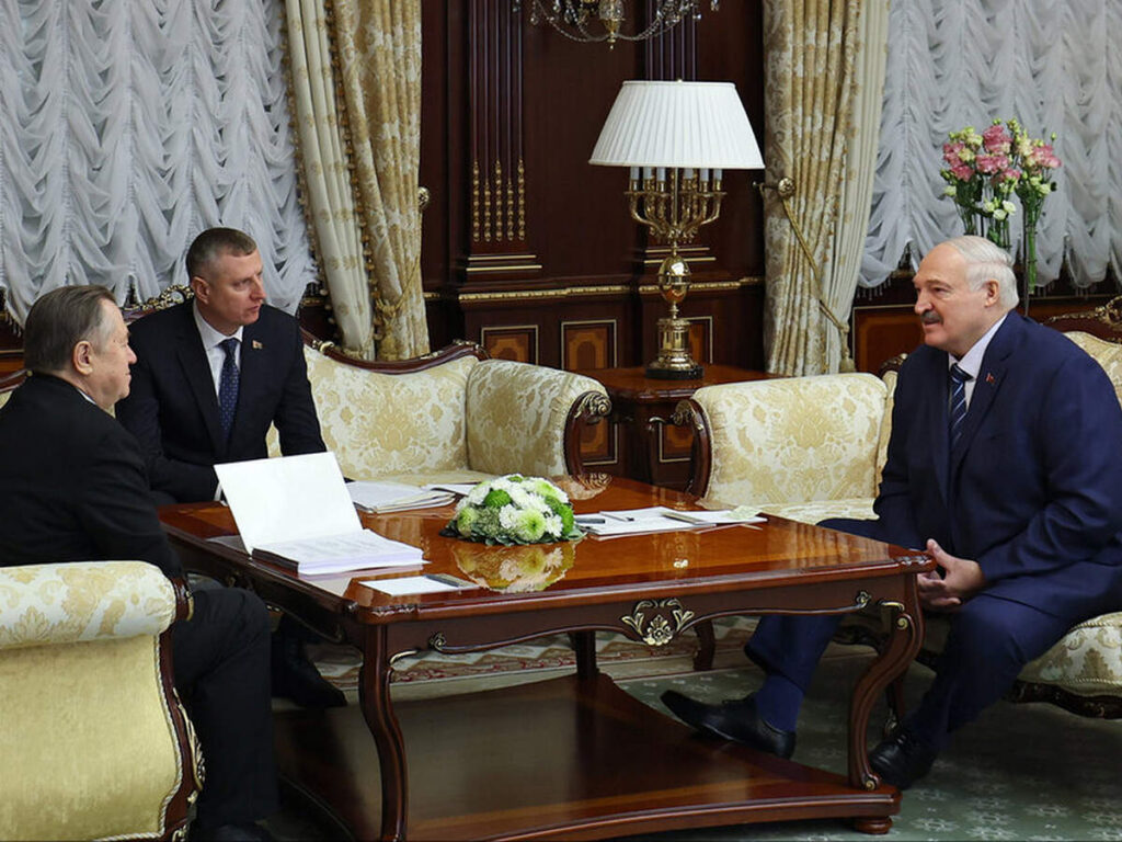 Лукашенко и Глазьев