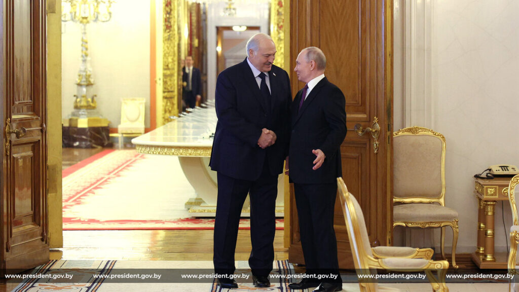 Рост торговли в 8 раз, годовой оборот в 55 млрд долларов, но всего 40% КПД: итоги ВГС