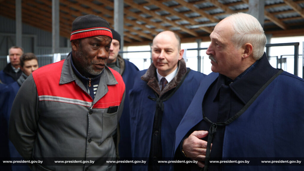 Узнали, что спросил Президент у главного зоотехника в Нестановичах