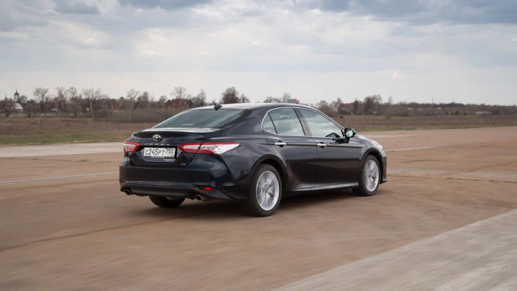 Эксперты рассказали белорусам о проблемах Toyota Camry XV70