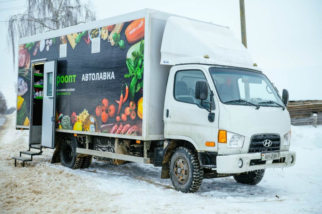 Туда, где ждут: автолавки «Еврооопт» едут в Хотимский район