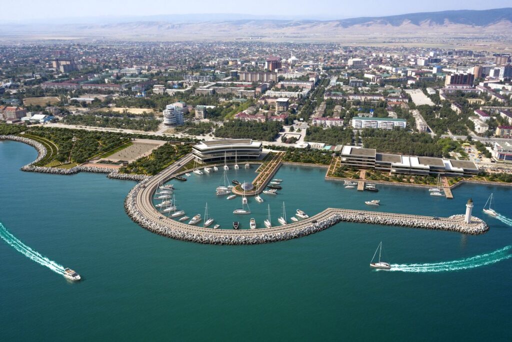 В Махачкалу и Туркменбаши можно улететь со скидкой – «Белавиа» предлагает билеты от 520 руб.